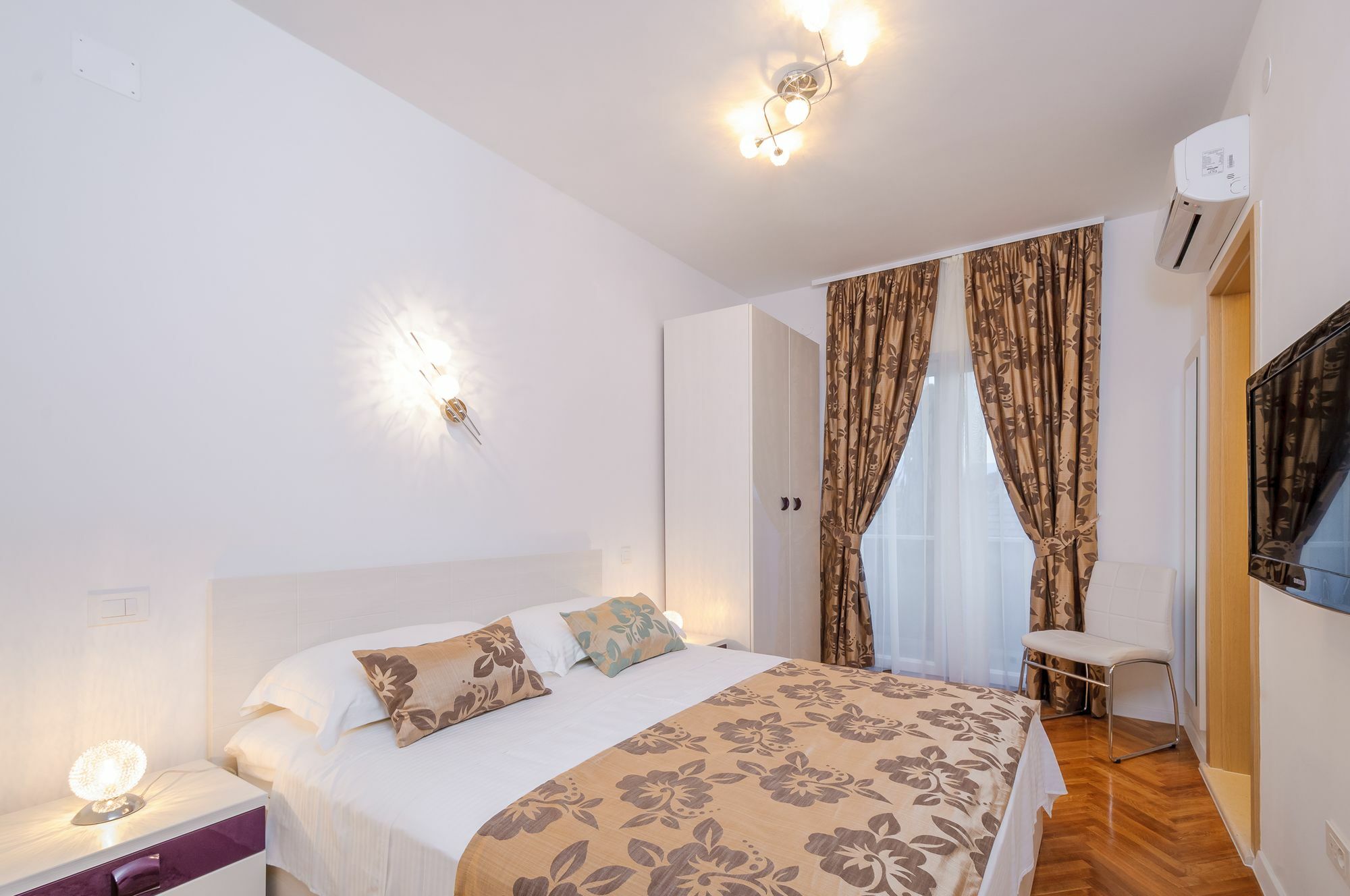 Apartments Zuvela Split Exterior foto