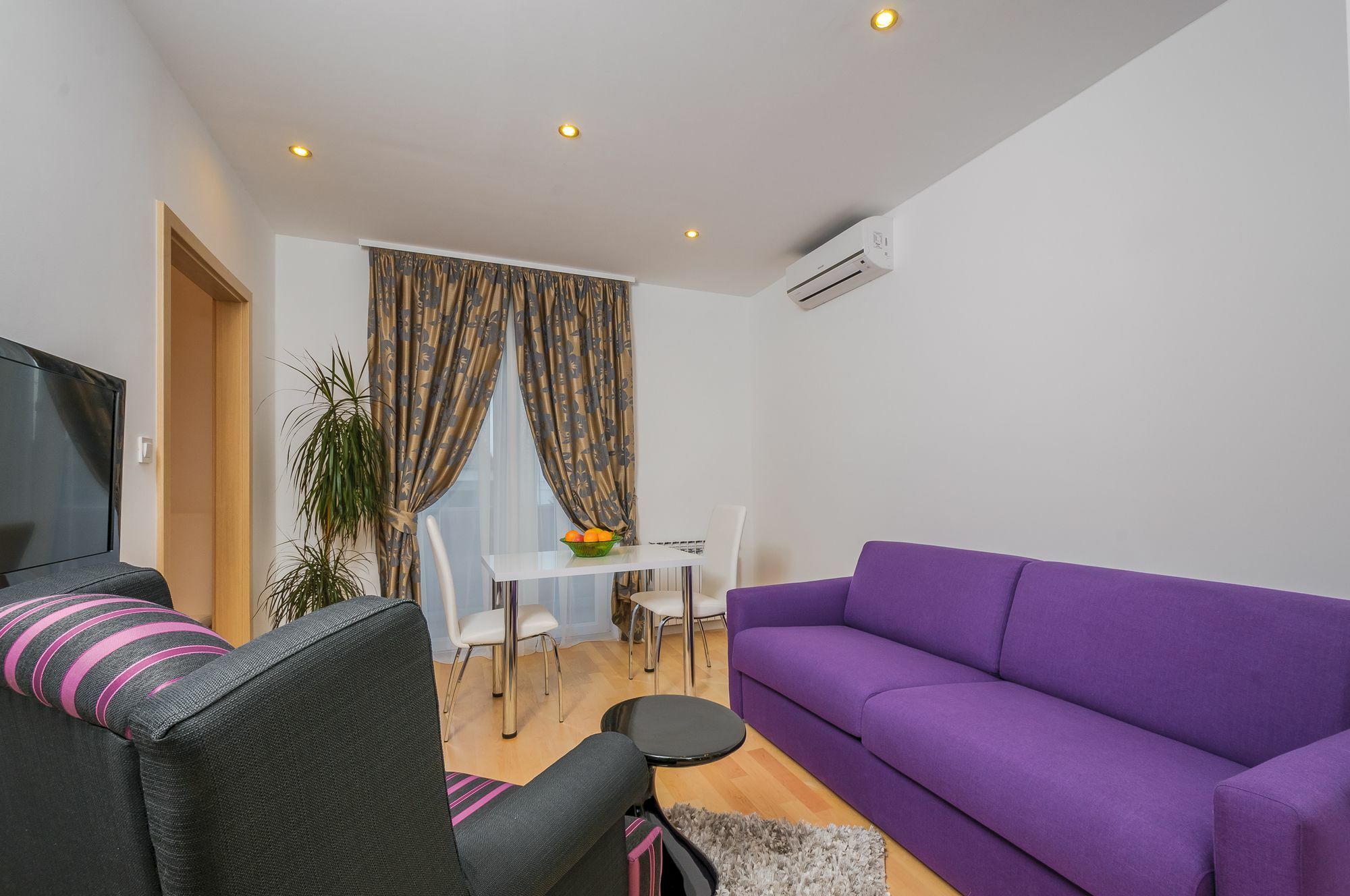 Apartments Zuvela Split Exterior foto
